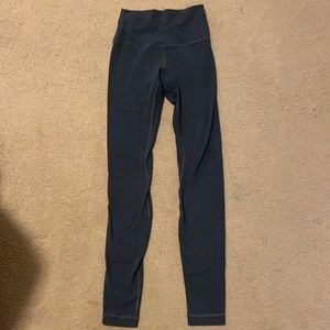 Lululemon Aligns 28”